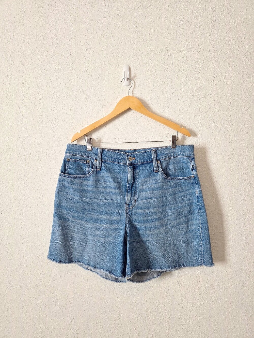 J.Crew High Rise Relaxed Denim Shorts 34